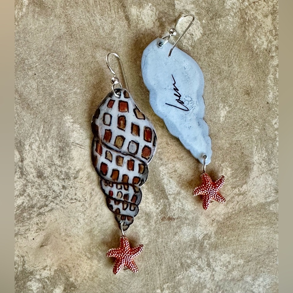 Handpainted Junonia Shell Earrings Lightweight St… - image 3